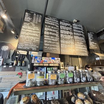 Trailhead Cafe - Breakfast & Brunch Near Me - Lake Louise, Alberta Trailhead Cafe - Breakfast & Brunch Near Me - Lake Louise, Alberta