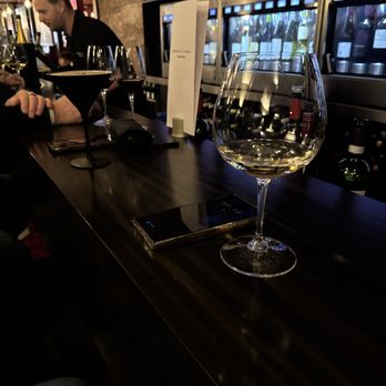Bubbles & Wines Wine & Champagnebar - Wine Bars Near Me - Amsterdam, New Hampshire Bubbles & Wines Wine & Champagnebar - Wine Bars Near Me - Amsterdam, New Hampshire