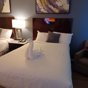 Sierra Inn - My bed:) - Hotels Near Me - San Andreas, California
