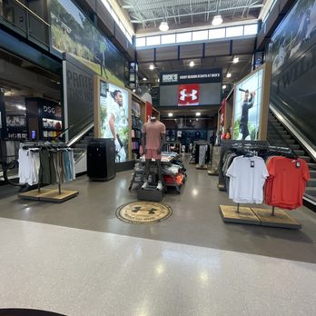 DICK'S Sporting Goods - Sports Wear Near Me - Tacoma, Washington DICK'S Sporting Goods - Sports Wear Near Me - Tacoma, Washington