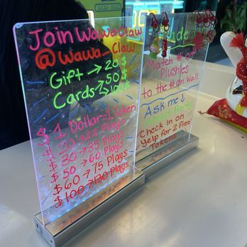 Wawa Claw - Specials , gift cards , check in on yelp for 2 extra tokens - Arcades Near Me - Torrance, California