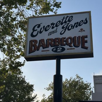 Everett & Jones - Signage, which you can see when riding down San Pablo Ave, in Berkeley. - Barbeque Near Me - Berkeley, California