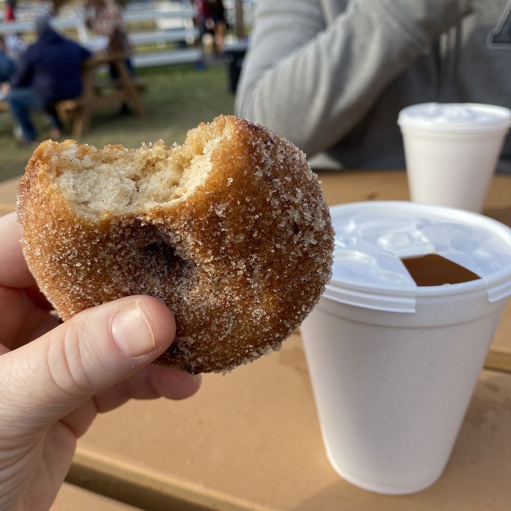 Keller's Farmstand - Apple cider and Apple cider donut! - Pick Your Own Farms Near Me - Oswego, Illinois Keller's Farmstand - Apple cider and Apple cider donut! - Pick Your Own Farms Near Me - Oswego, Illinois