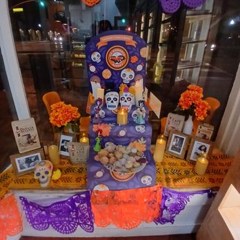 La Monarca Bakery & Cafe - Bakeries Near Me - South Pasadena, California La Monarca Bakery & Cafe - Bakeries Near Me - South Pasadena, California