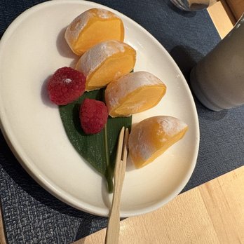 Pearl - Mango mochi - Japanese Near Me - Dallas, Texas Pearl - Mango mochi - Japanese Near Me - Dallas, Texas