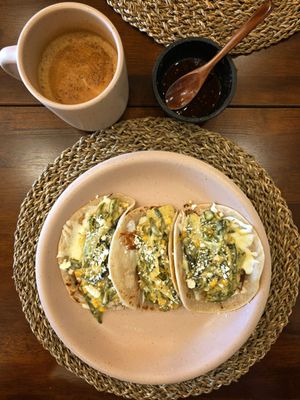 Mujer Divina Brunch Café by null
