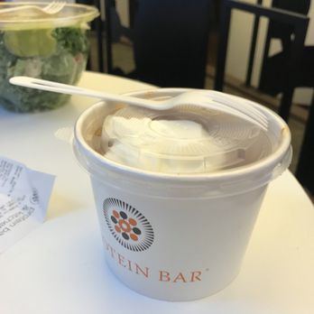 Protein Bar & Kitchen - Quinoa Chili - New American Near Me - Chicago, Illinois