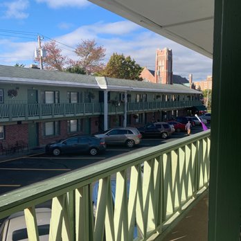 COMMUNITY COURT MOTEL SARATOGA Updated May 2025 37 Photos 248 COMMUNITY COURT MOTEL SARATOGA Updated May 2025 37 Photos 248