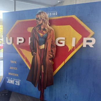 Studio Movie Grill - Cinema Near Me - Bakersfield, California