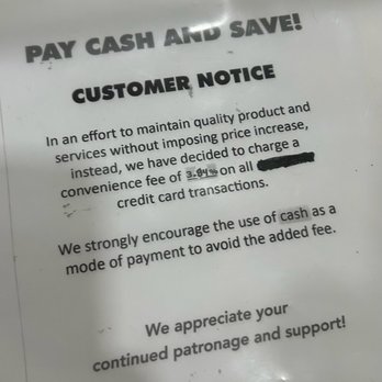 Fosters Freeze - Surprise surcharge if you don't pay with cash. Expensive! - Burgers Near Me - Napa, California