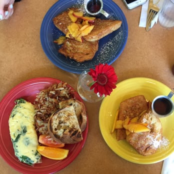Geraldine's Counter - French toast & omelette! - American Near Me - Seattle, Washington