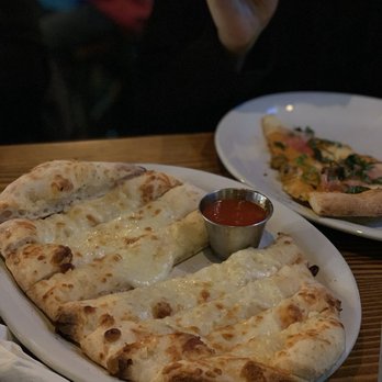Johnny Mo's Pizzeria - Cheesy Garlic Bread - Pizza Near Me - Seattle, Washington