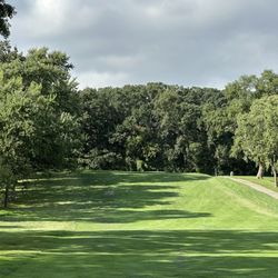 Hickory Hills Country Club