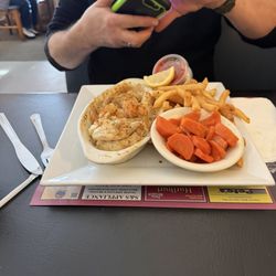 Old Time New England Seafood Company - Seafood platter