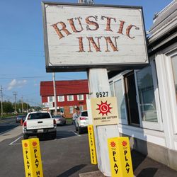 Rustic Inn - Sign from out front