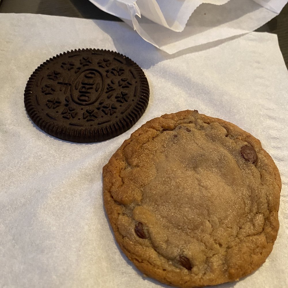 Oreo Waffle Cookie and Chocolate Chip Cookie Oreo Waffle Cookie and Chocolate Chip Cookie