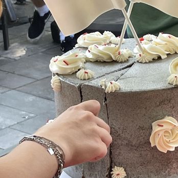 CiCi's Cakery - Bakeries Near Me