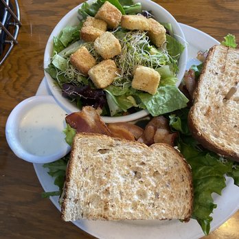 Good Life Cafe - Vegetarian Near Me - Mammoth Lakes, California Good Life Cafe - Vegetarian Near Me - Mammoth Lakes, California