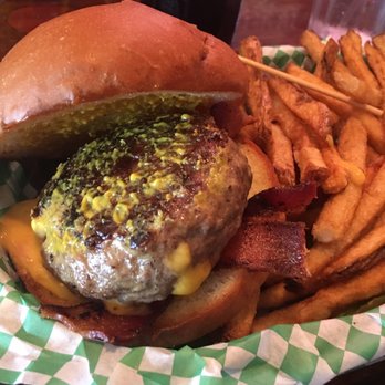 Casper's and Runyon's Nook - Nook Juicy Lucy and fries - Dive Bars Near Me - Saint Paul, Minnesota