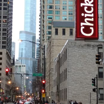 Chick-fil-A - Fast Food Near Me - Chicago, Illinois