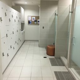 Plenty of lockers and showers Plenty of lockers and showers