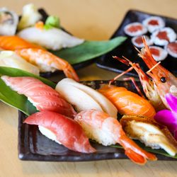Tokyo Shokudo - Variety of Nigiri and Rolls!