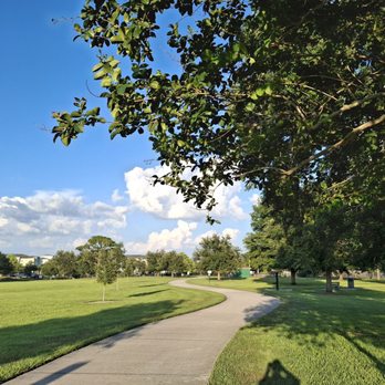 Lake Druid Park Dog Run - Dog Parks Near Me - Orlando, Florida