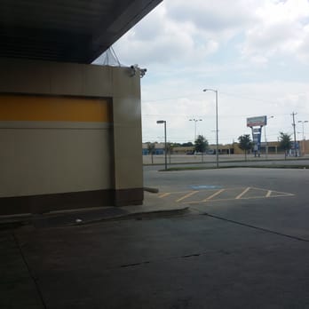 Exxon - Gas Stations Near Me - Baytown, Texas