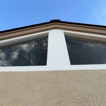 Lux Painting - Beautiful border work between trim and body wall - Painters Near Me Lux Painting - Beautiful border work between trim and body wall - Painters Near Me