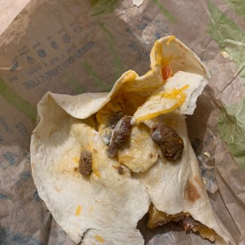 Taco Bell - What they gave me,the wrong thing and she argued saying that was it - Fast Food Near Me - Campbell, California Taco Bell - What they gave me,the wrong thing and she argued saying that was it - Fast Food Near Me - Campbell, California