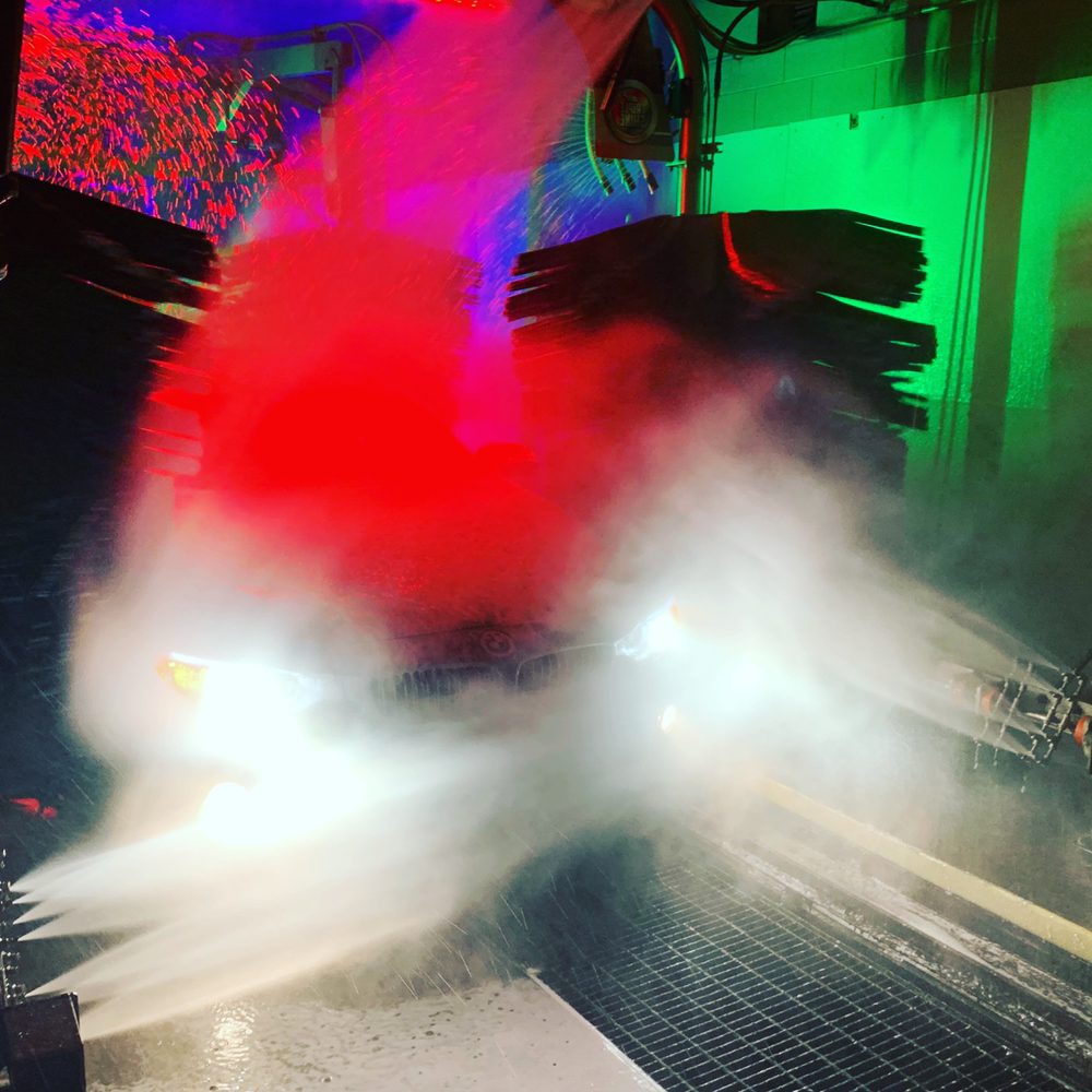 CLEAN GETAWAY CAR WASH & AUTO DETAIL CENTER 40 Photos & 14 Reviews Car Wash 375 Mall Dr