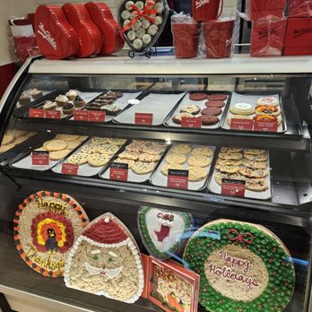 Mrs. Fields Burbank Town Center - Cookies - Bakeries Near Me - Burbank, California Mrs. Fields Burbank Town Center - Cookies - Bakeries Near Me - Burbank, California