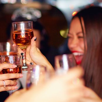 Premier Portland Towncar - wine tours - Town Car Service Near Me - Damascus, Oregon Premier Portland Towncar - wine tours - Town Car Service Near Me - Damascus, Oregon