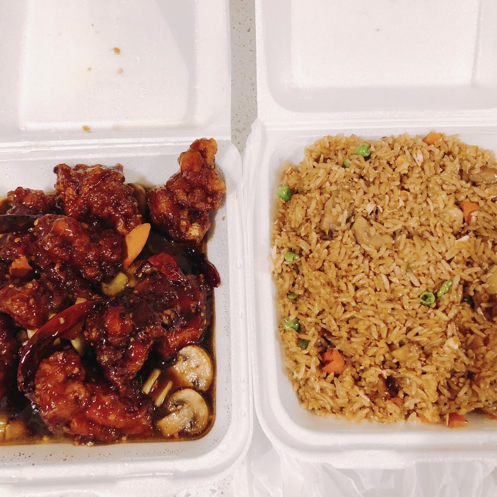 Johnnys Wok - General Tao's chicken and chicken fried rice - Chinese Near Me - Lynnwood, Washington Johnnys Wok - General Tao's chicken and chicken fried rice - Chinese Near Me - Lynnwood, Washington
