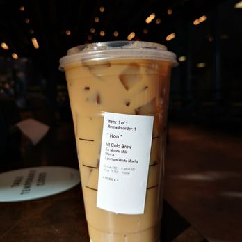 Starbucks - a cup of iced coffee on a table - Coffee & Tea Near Me - Chicago, Illinois