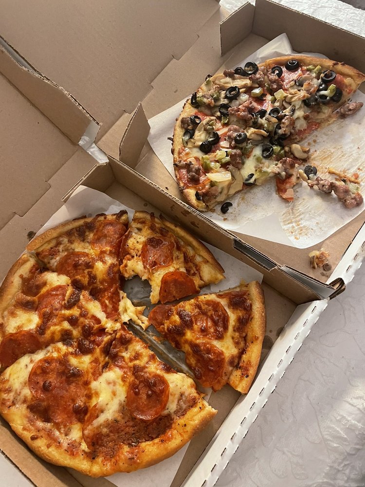 ROSA’S PIZZA 33 Photos & 57 Reviews 8185 Avery Rd, Broadview