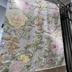 Home Goods - Mom wants to get this Safavieh rug & she did !!!