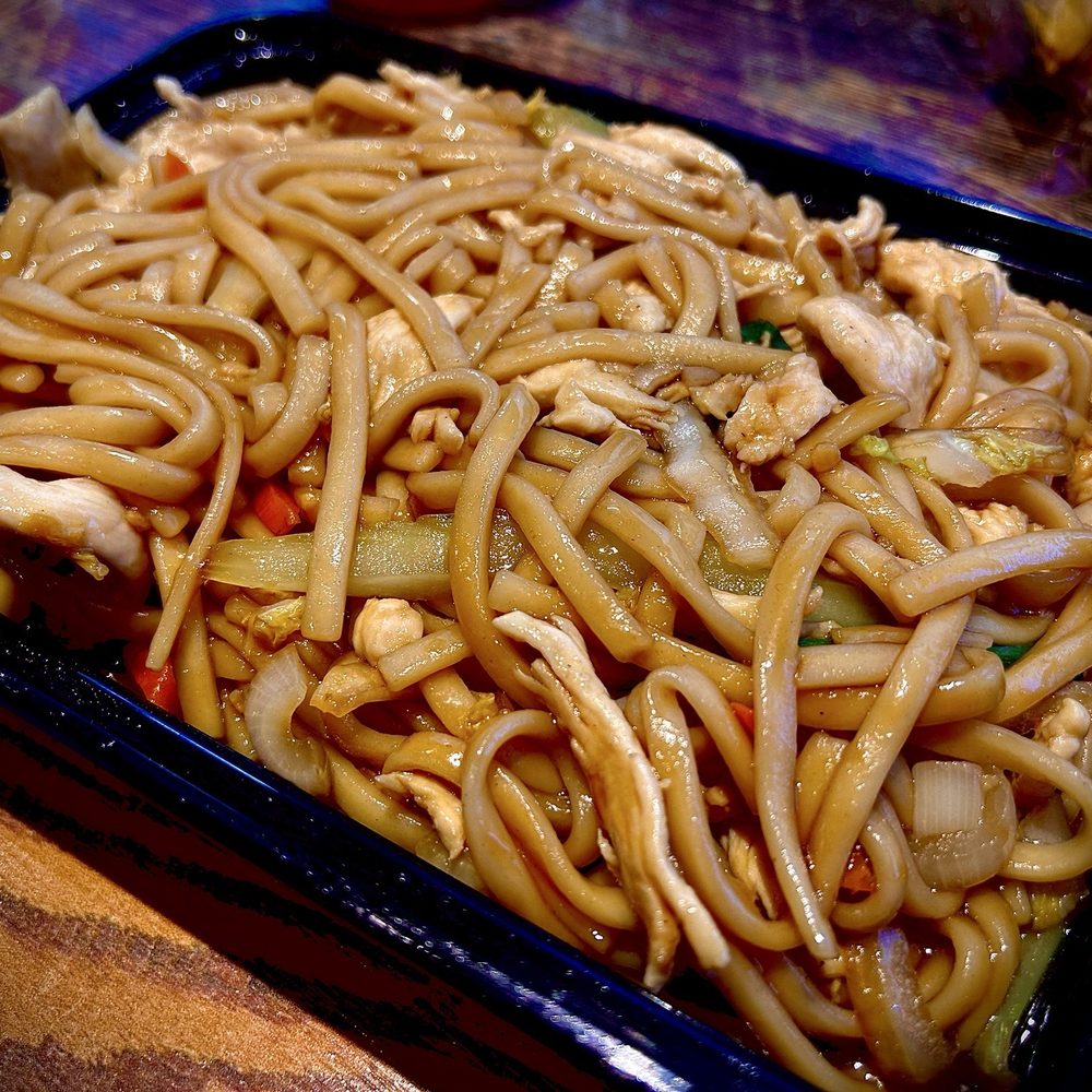 Dragon Wok Express - No. 10. Chicken Lo Mein - Chinese Near Me - Gretna, Nebraska Dragon Wok Express - No. 10. Chicken Lo Mein - Chinese Near Me - Gretna, Nebraska