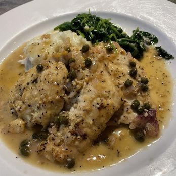 The Plaza Bistro - Chicken piccata - Italian Near Me - Sonoma, California