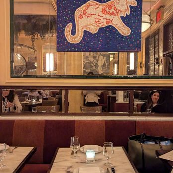 Café Chelsea - French Near Me - New York, New York