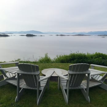 Graycliff Cottage Oceanfront B & B - Hotels Near Me - Lantzville, British Columbia Graycliff Cottage Oceanfront B & B - Hotels Near Me - Lantzville, British Columbia