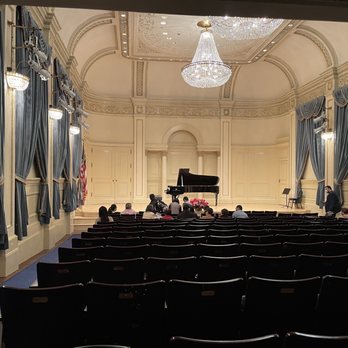 Weill Recital Hall - a grand piano in the middle of the room - Performing Arts Near Me - New York, New York Weill Recital Hall - a grand piano in the middle of the room - Performing Arts Near Me - New York, New York