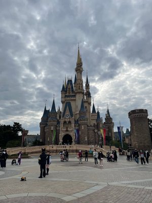 Tokyo Disney Resort by null