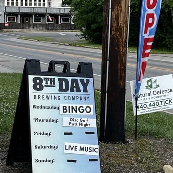 8th Day Brewing - Brewpubs Near Me - Chagrin Falls, Ohio