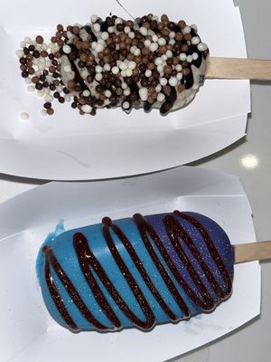 Bombshell Treat Bar by null