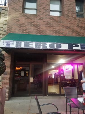 Fiero Pizza by null