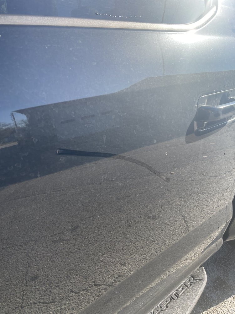 VILLAGE CAR WASH Updated August 2024 11 Reviews 68 Woodstock Ave