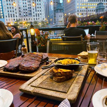 River Roast - Spinach Artichoke Dip - American Near Me - Chicago, Illinois River Roast - Spinach Artichoke Dip - American Near Me - Chicago, Illinois