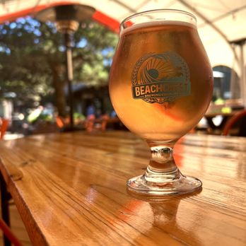 Beachcrest - Beer Bar Near Me - Gleneden Beach, Oregon Beachcrest - Beer Bar Near Me - Gleneden Beach, Oregon