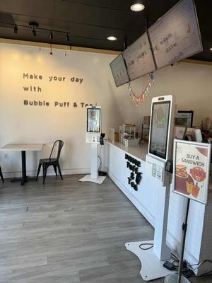 Bubble Puff & Tea Cafe by null